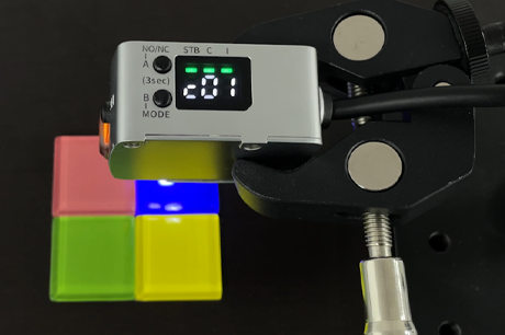 区分多色透明砖