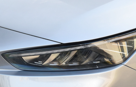 检测汽车车身间隙